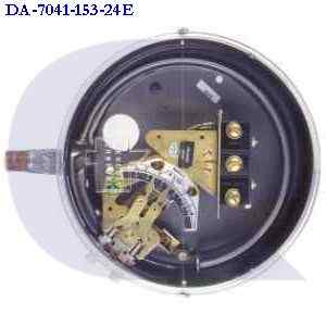 da-7041-153-24e DWYER INSTRUMENTS INC