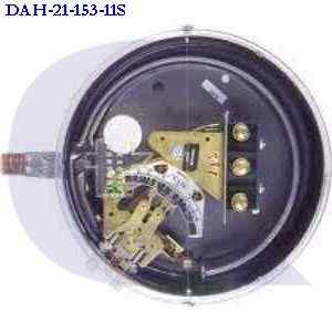 dah-21-153-11s DWYER INSTRUMENTS INC