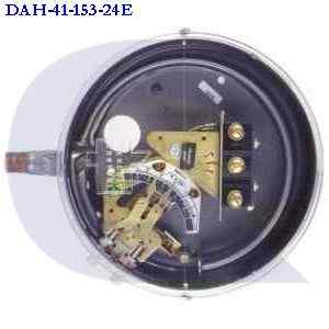 dah-41-153-24e DWYER INSTRUMENTS INC
